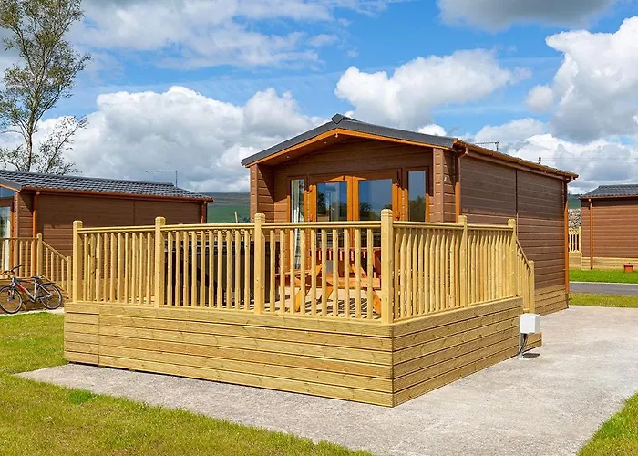 Great Harlow Views Hotel *