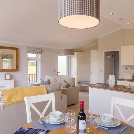 Hotel Great Harlow Views