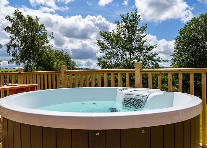 Great Harlow Views Hotel